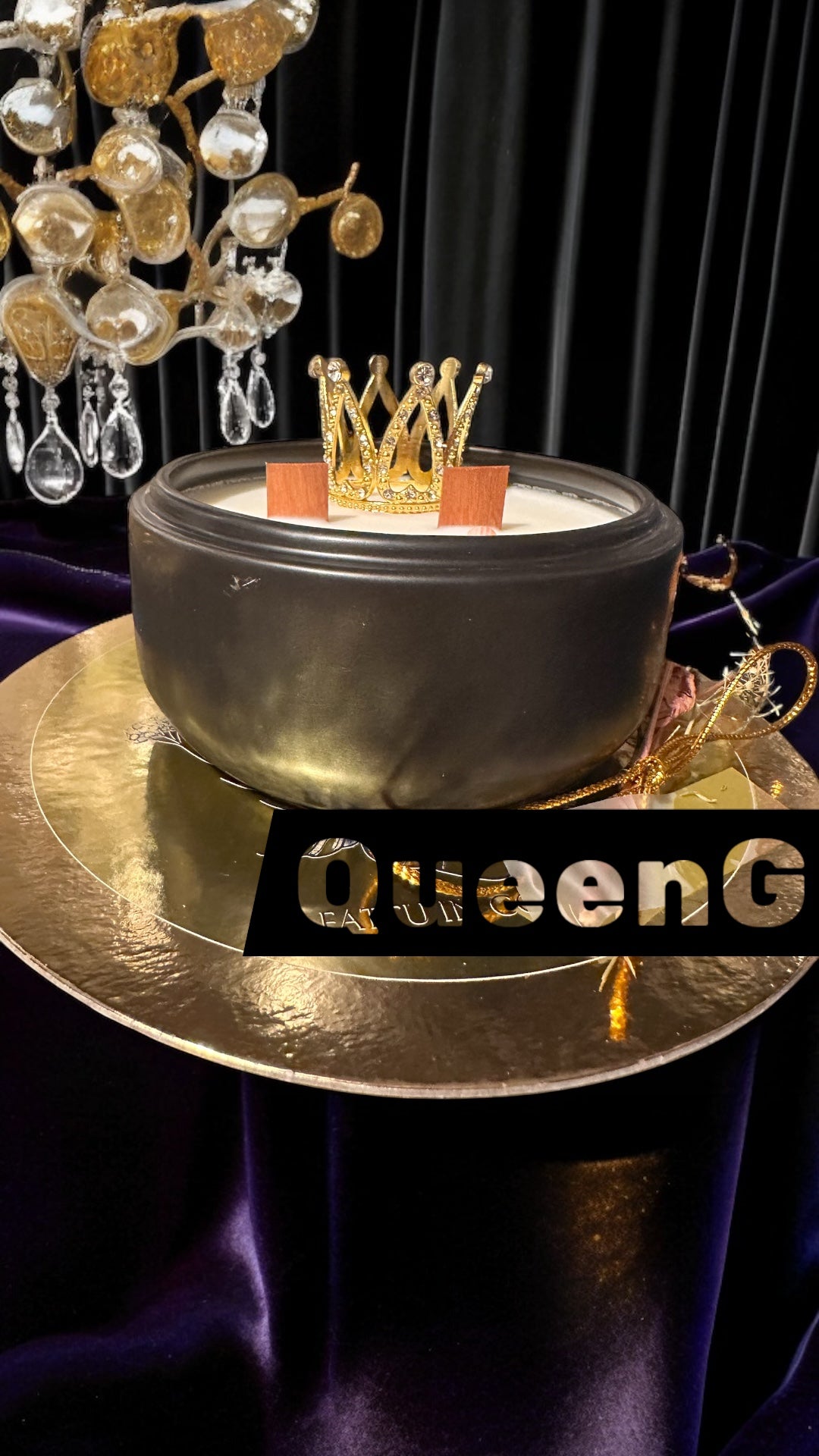 Bougie Précieuse Couronnée – Queen G