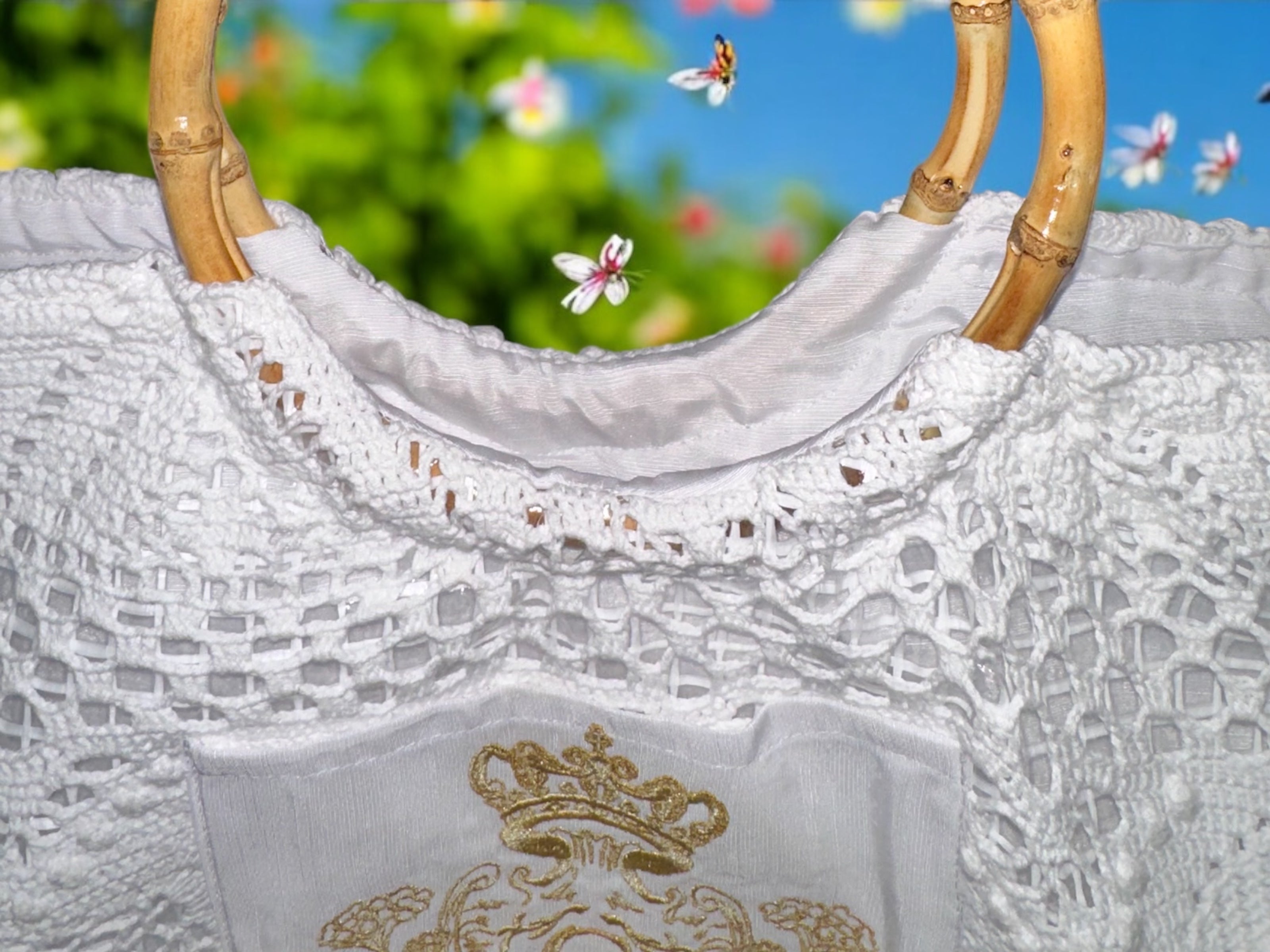 Sac Marie-Anne blanc doublure transparente plastifiée et son logo doré
