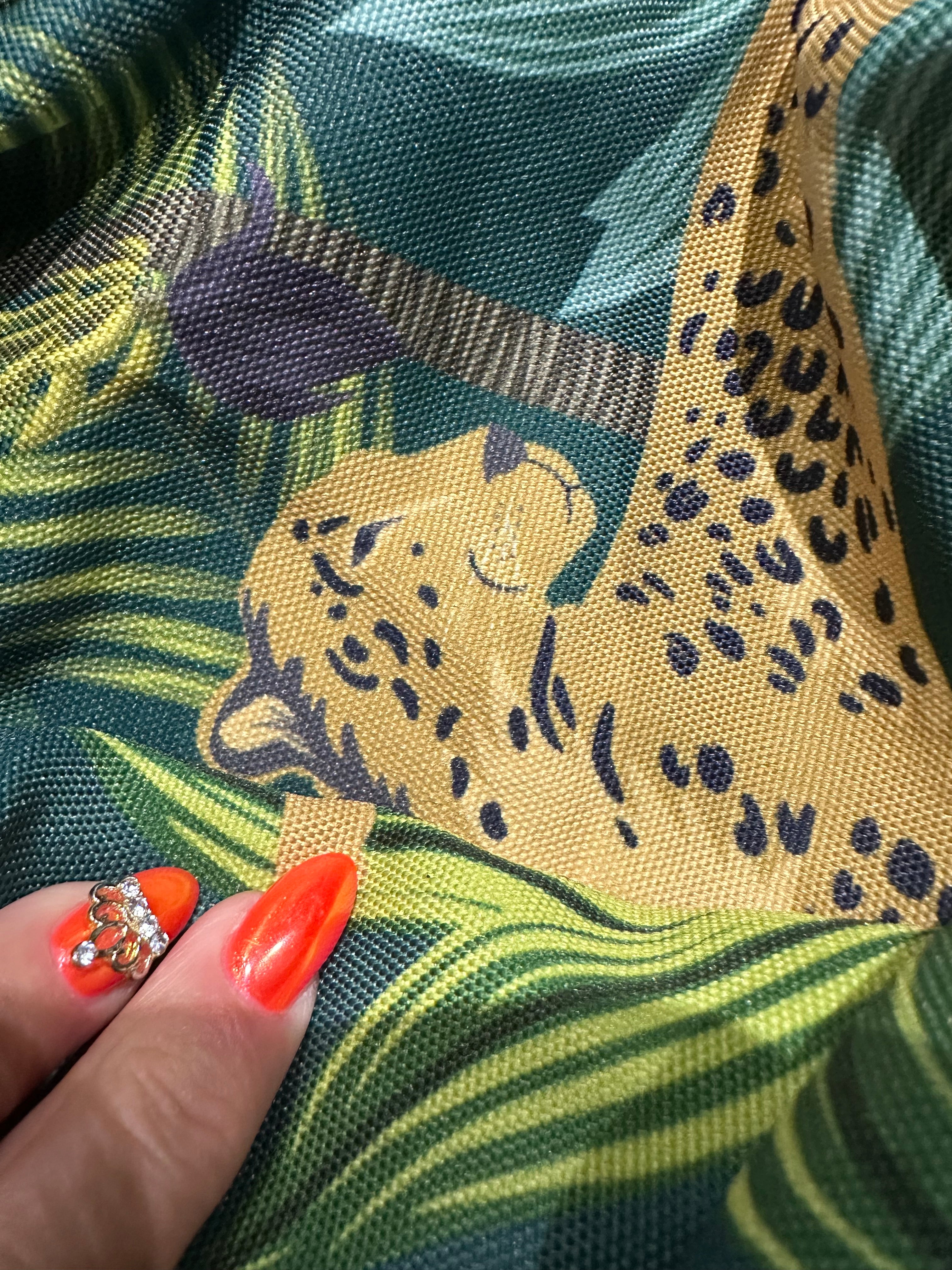 Pochette XL en éponge Bonie Vert Pomme intérieur en cretonne deperlant thème jungle Logo Doré