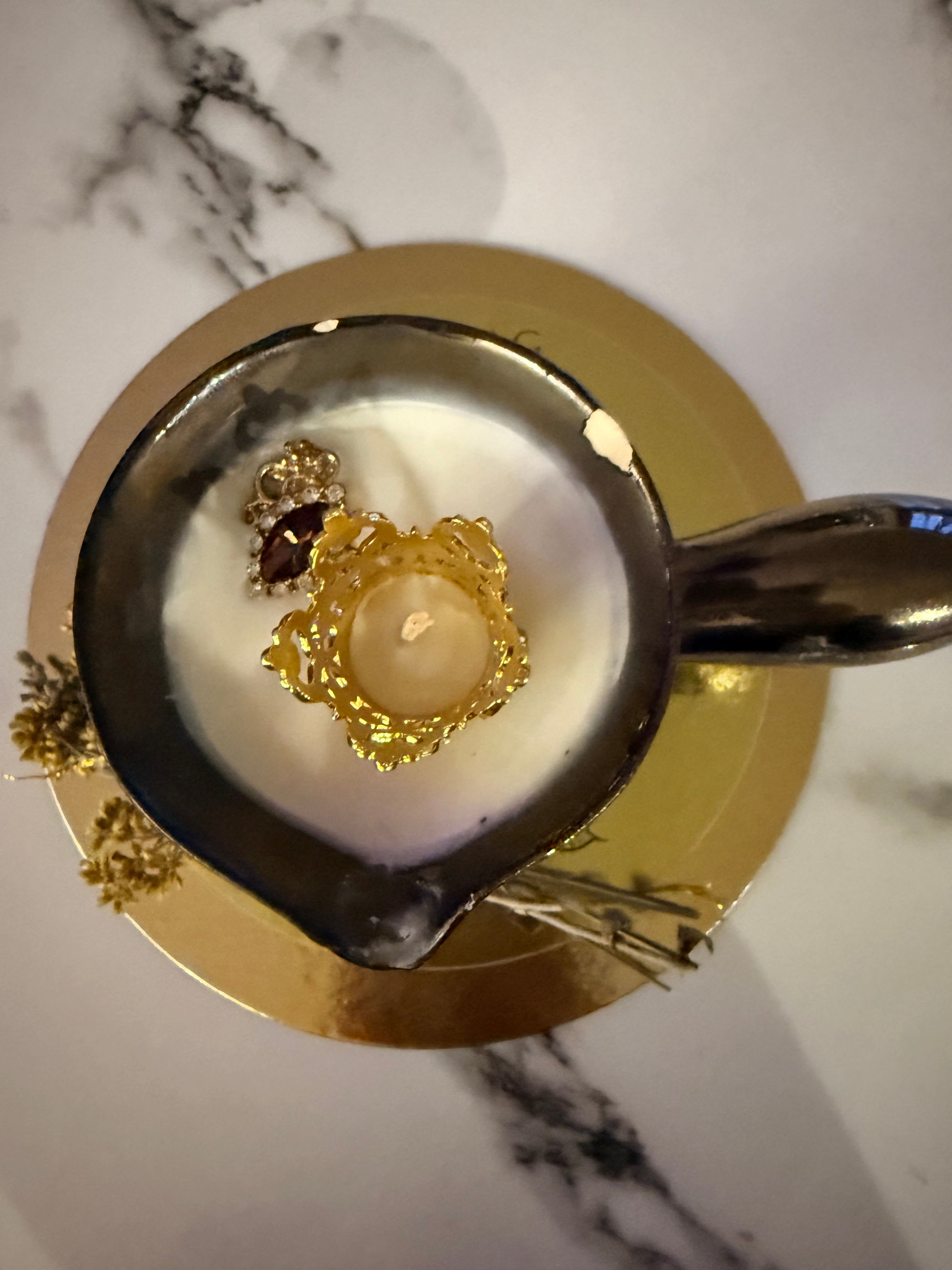 Bougie Queen G Ambre Gris