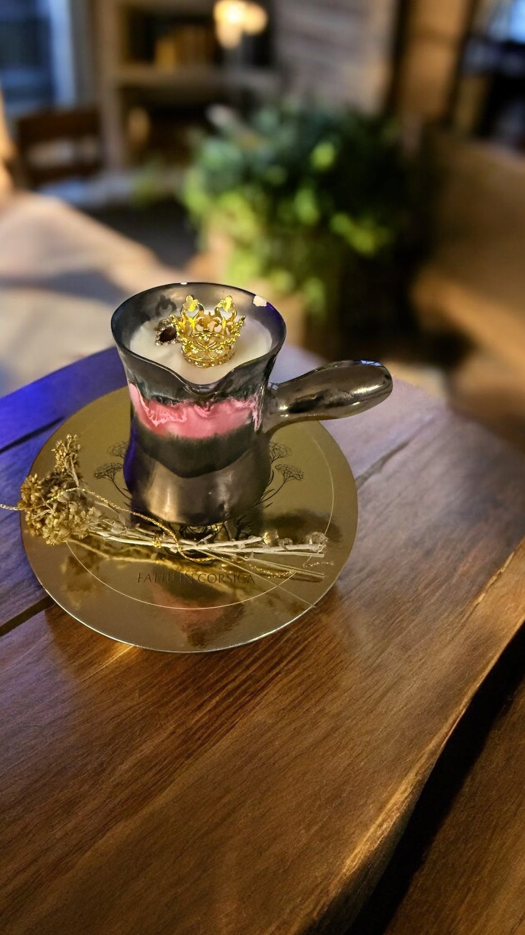 Bougie Queen G Ambre Gris