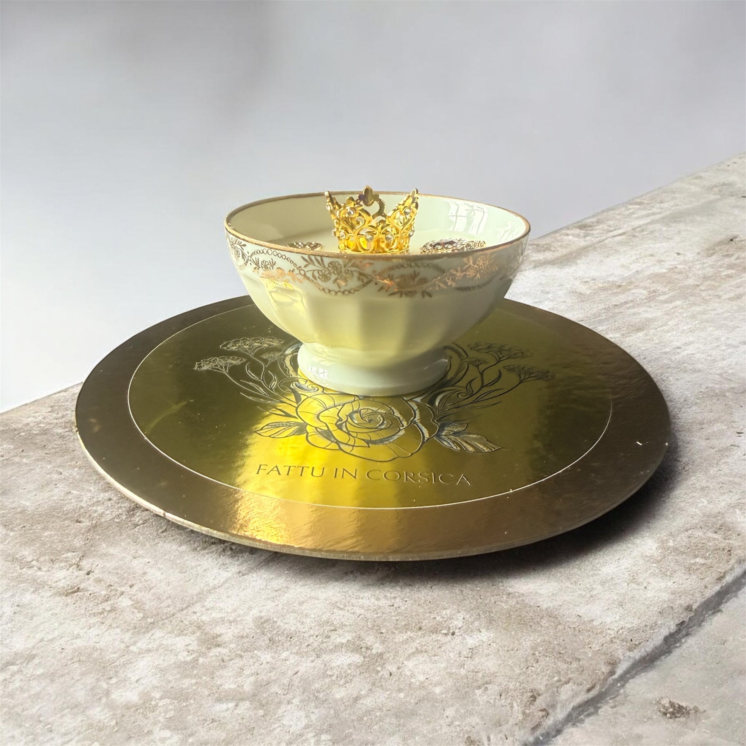 Bougie Queen G Ambre Gris