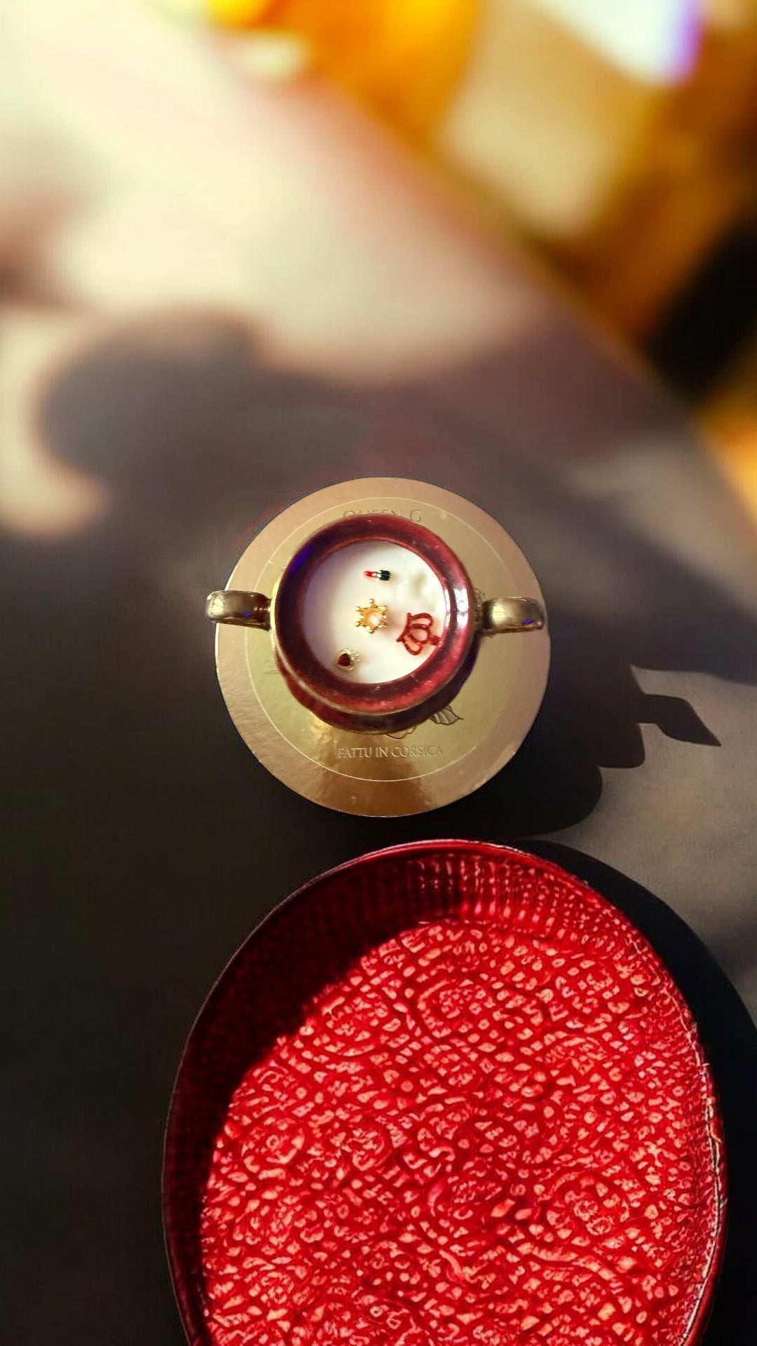 Bougie Queen G Ambre Gris