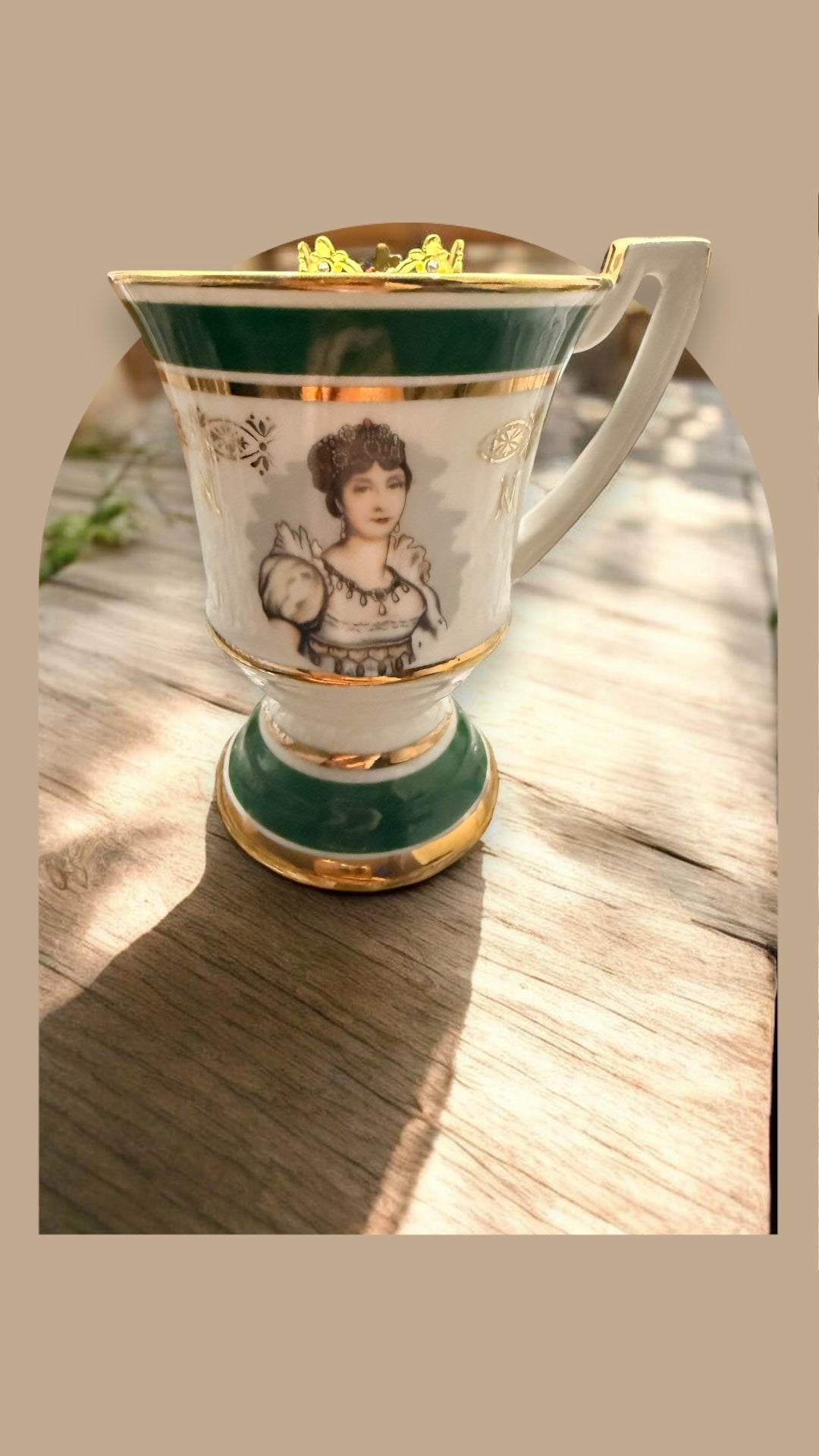 Bougie Queen G Ambre Gris