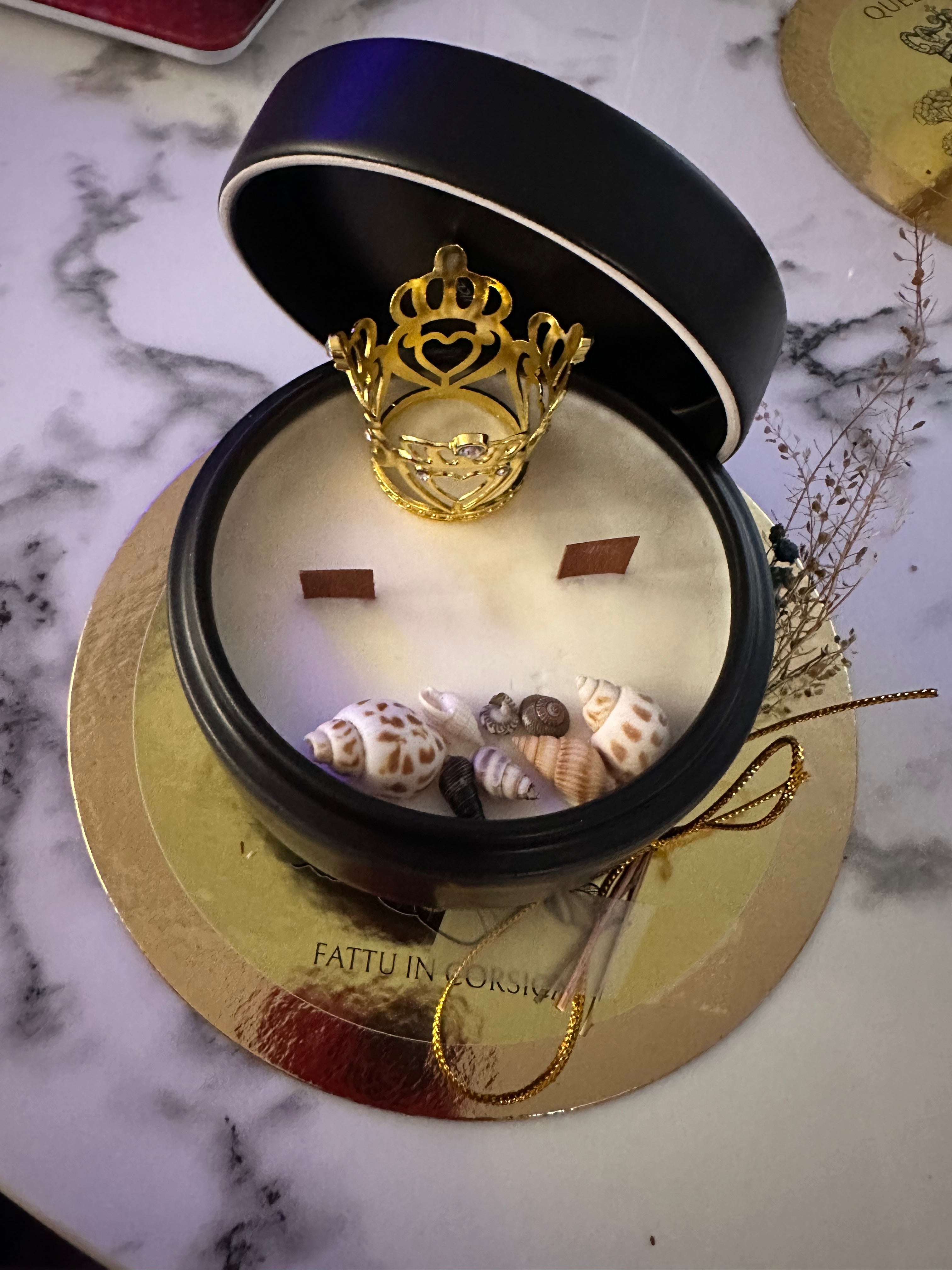 Bougie Queen G Fleurs du Maquis Corse