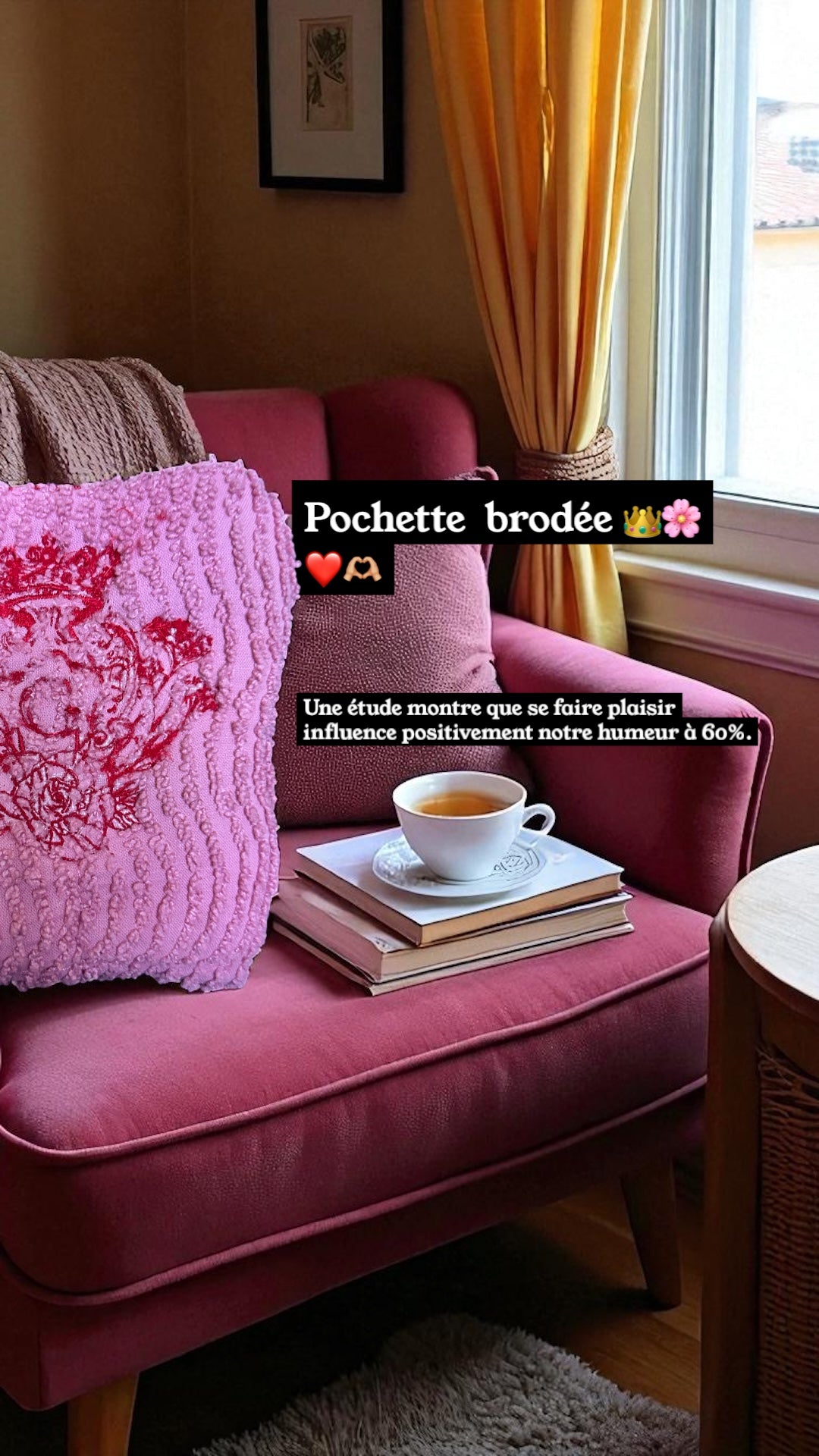 Pochette S vieux rose doublure en cretonne enduite beige et son logo Rouge
