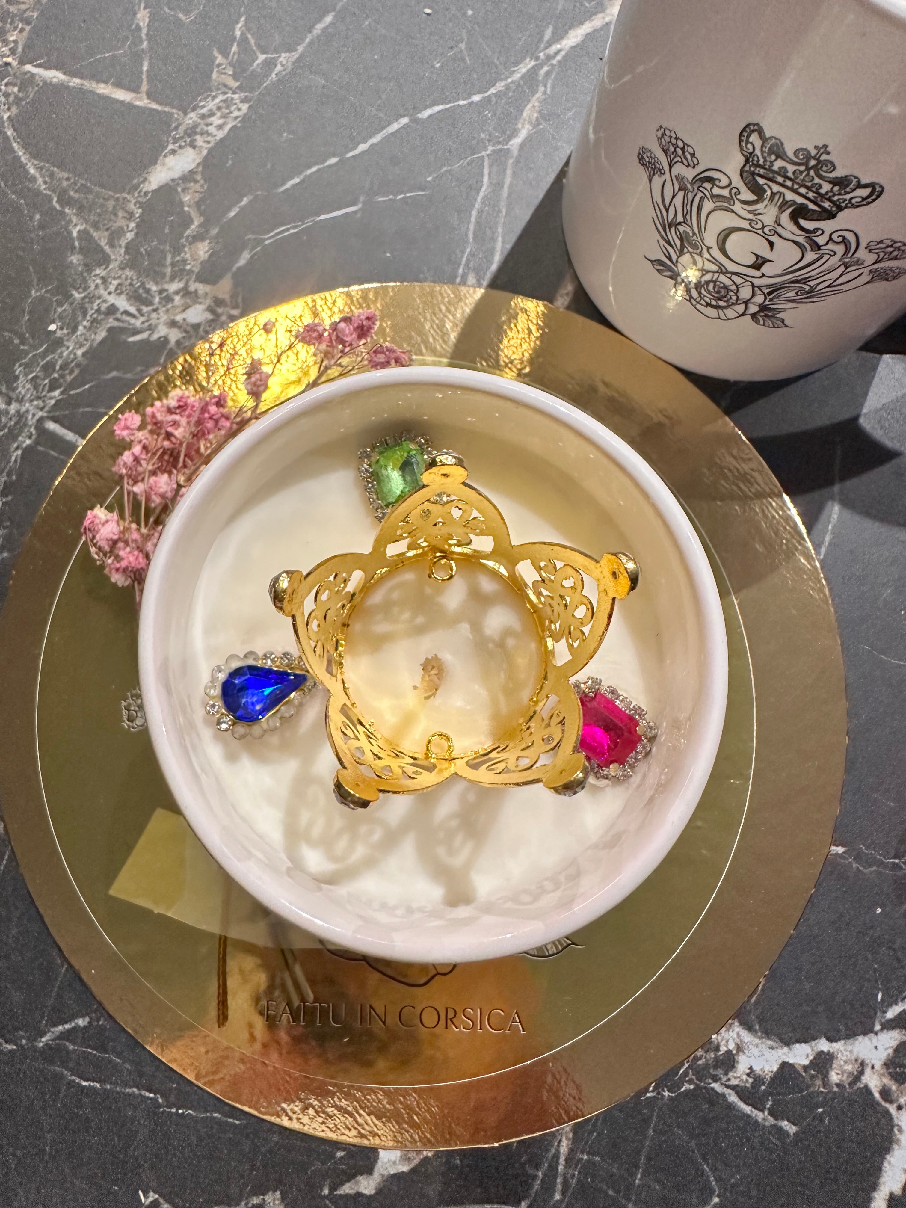 Bougie Queen G Fleurs du Maquis Corse