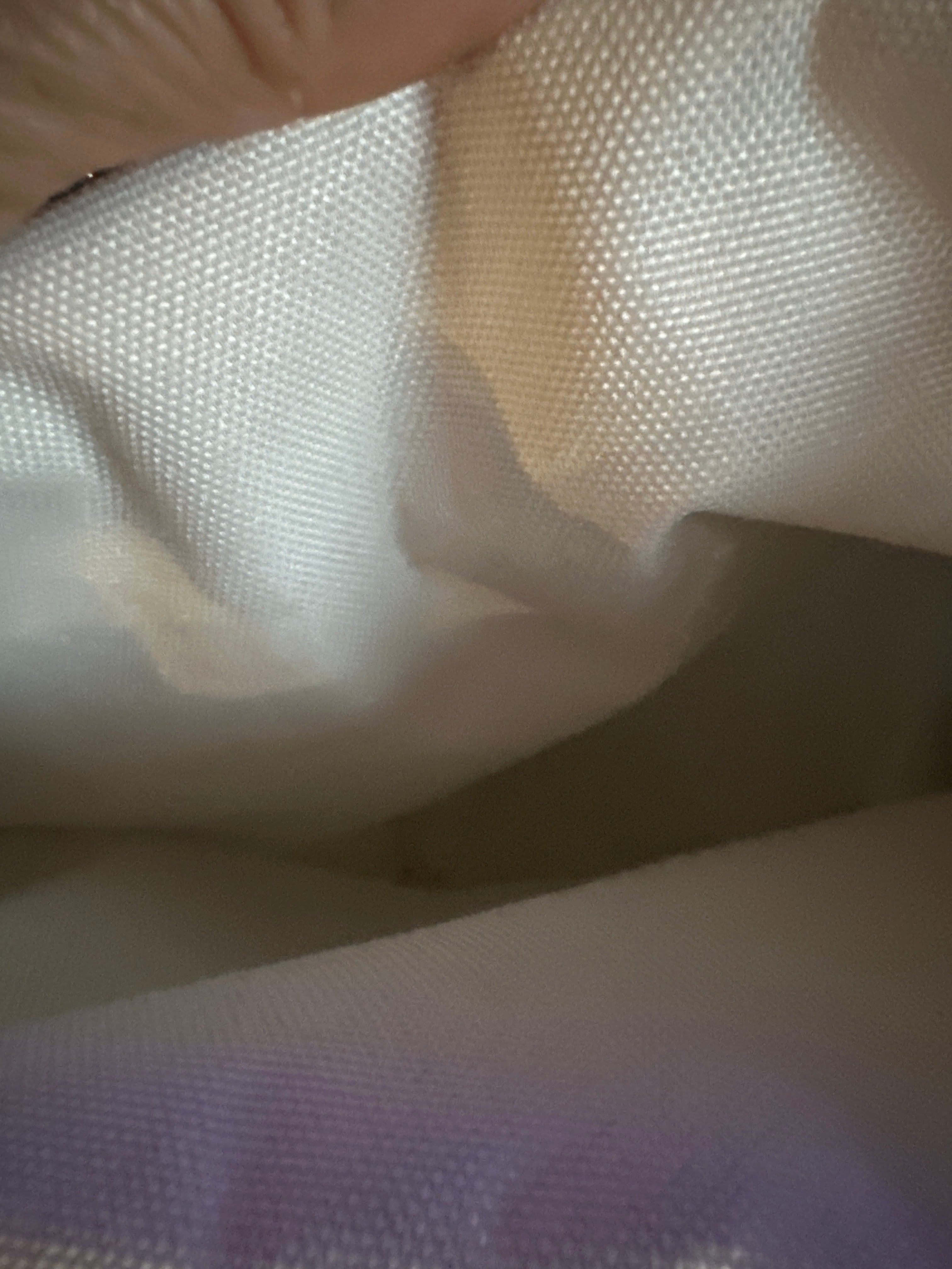 Sac bleu scintillant doublure deperlante beige et son logo doré