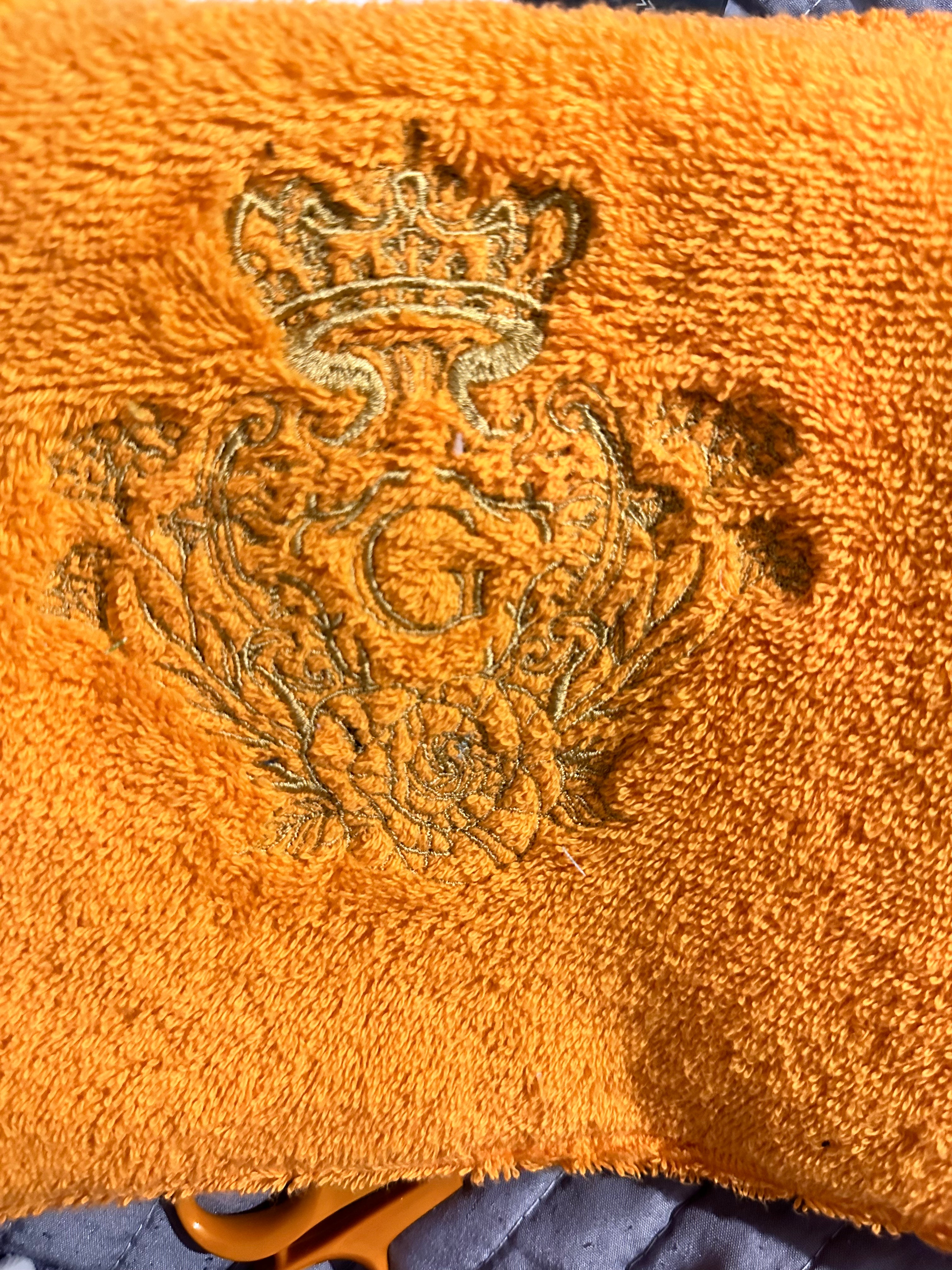 Pochette XL en éponge Bonie en coton orange intérieur en cretonne enduite logo Doré