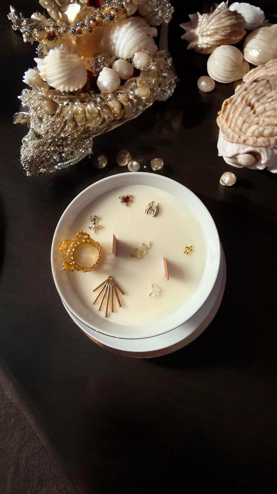 Bougie Queen G Ambre Gris